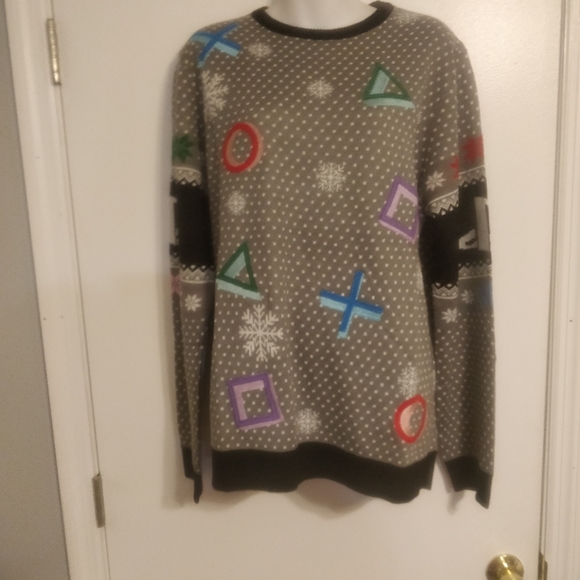 Numbskull PlayStation ugly sweater - Picture 3 of 4